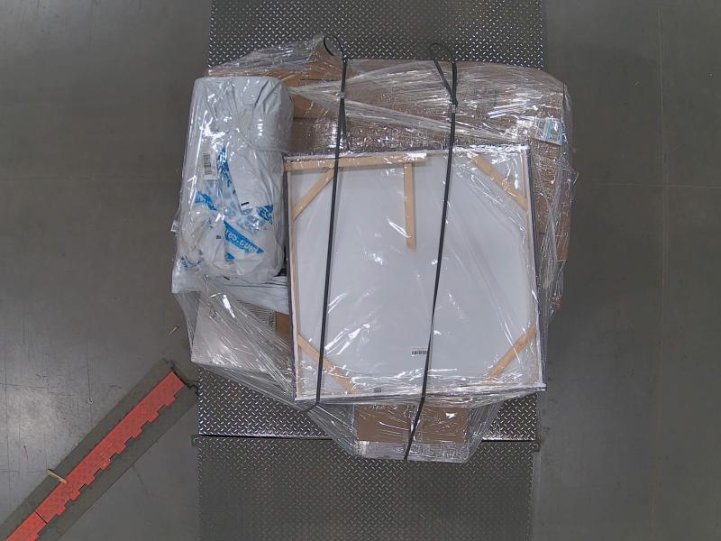 General Merchandise- Suburban Advantage Water Heater, ZCWA D15S MAX Robot Vacuum, Lovlivi Humidifier - MSRP $2,351