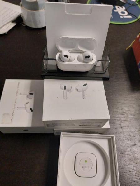 Assorted Lot 35 Mix cond. Apple,Sonos,Beat,Bose,JBL,LG, Earbud&Speaker