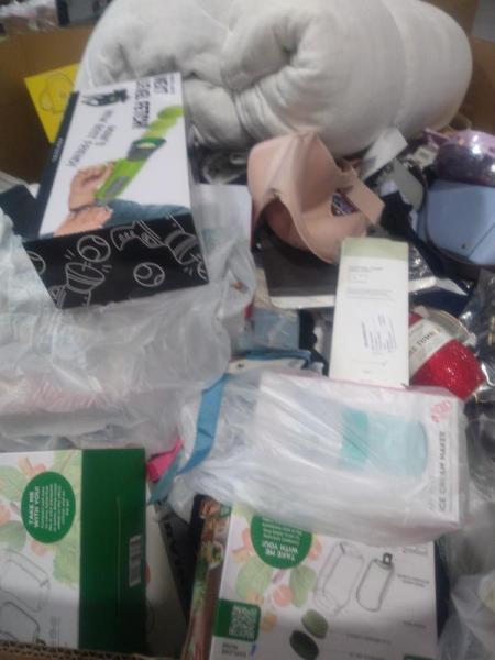 Pallet of Assorted General Merchandise - MSRP $3,000