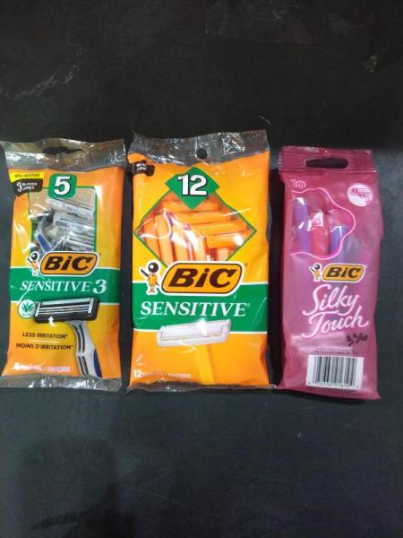 Health and Beauty - BIC Disposable Razors for Men, Disposable Razors for Women - MSRP $4,458