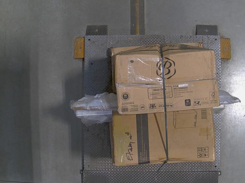 Salvage General Merch - Versadesk Converter, Ergomax Desk Chair, Serta Office Chair - MSRP $6,583