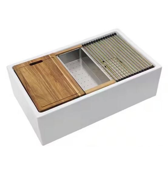 Plumbing - Fulomi, Glacier Bay, Sinkology - Est Retail $6,670- 1plt