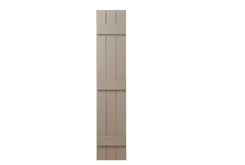 Doors & Windows - Ply Gem, Levolor, Hakuna Pets - Est Retail $872- 1plt