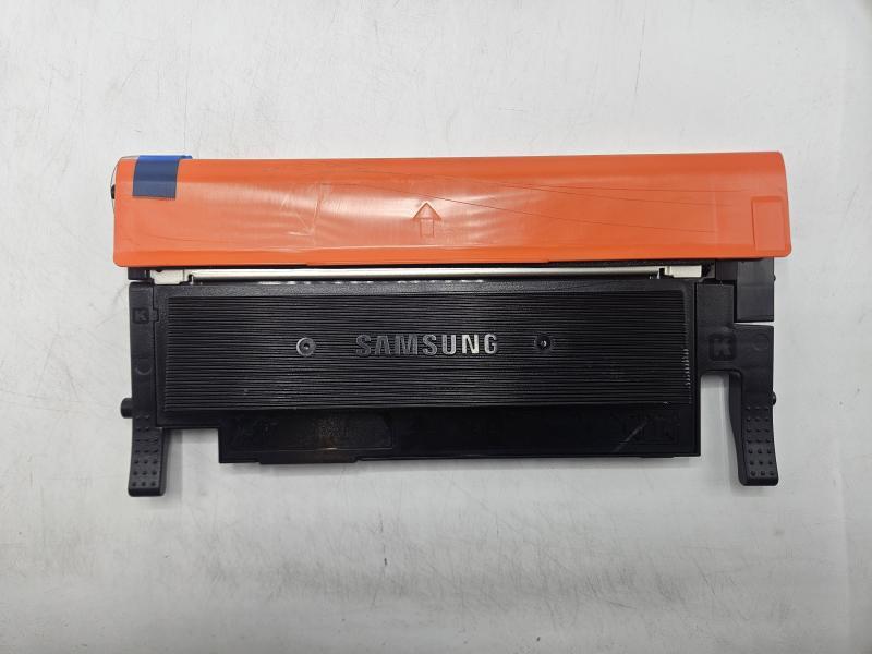 New Genuine OEM Samsung Toners-212 Units