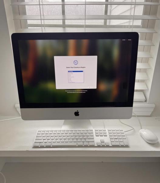 (2) Apple iMac All In One Desktop Tested & Ready to use (1TB)
