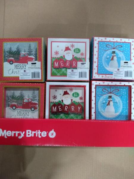 Pallet of Seasonal Christmas Cards - MSRP $2,586