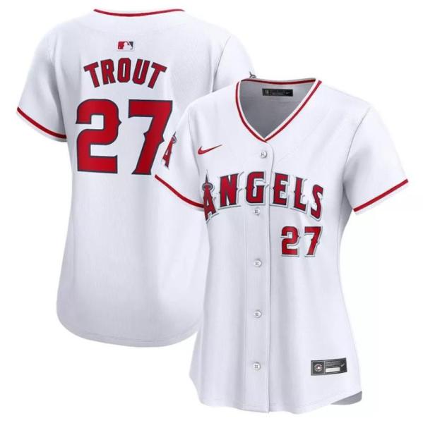 4 Pallets of Licensed Sports Apparel, Athletic Apparel, Hydration & More - MSRP $46,123