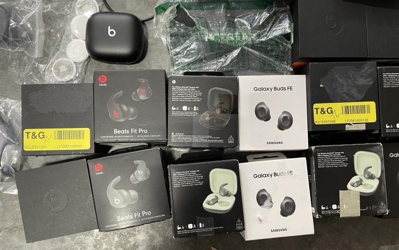 Beats, Samsung, Apple, ASUS electronics & More MSRP $25,812.63