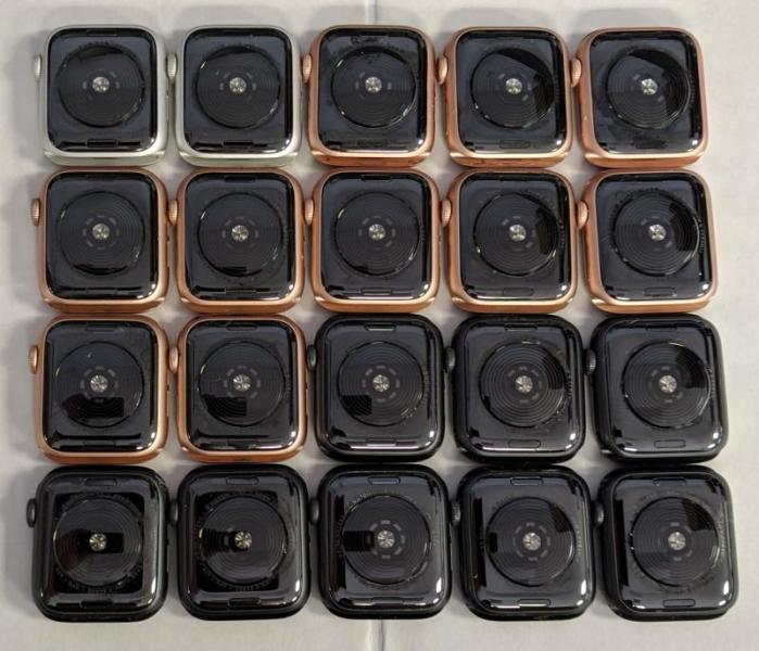 Apple Watch SE, 40mm & 44mm, W/ Bands, 16 Units, Refurb, MSRP $18,900
