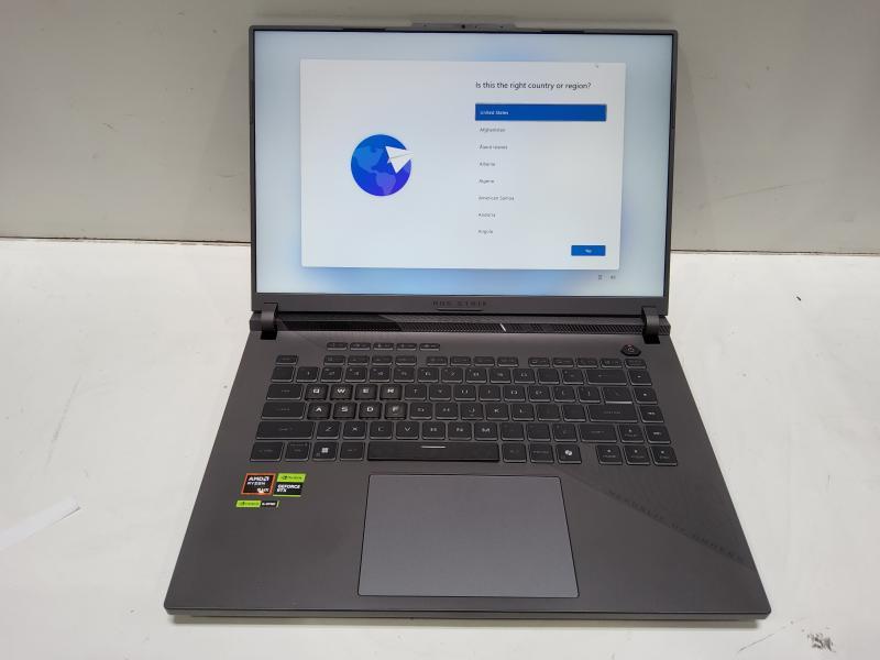 A Grade - ASUS ROG Strix G16 Laptop, NVIDIA GeForce RTX 5050, AMD Ryzen 9, 16GB RAM, 1TB SSD - MSRP $1,499