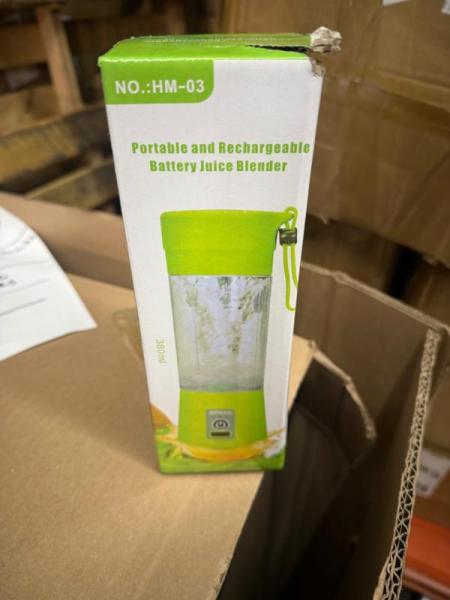 Portable and Rechargeable 380ml Personal USB Juice Blender