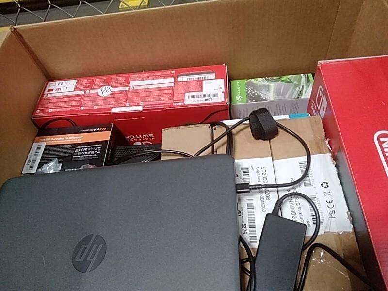 Consumer Electronics - Lenovo Laptop IdeaPad 3, Samsung 860 EVO Series 1TB SATA 6GBPS MLC Internal SSD - MSRP $3,124