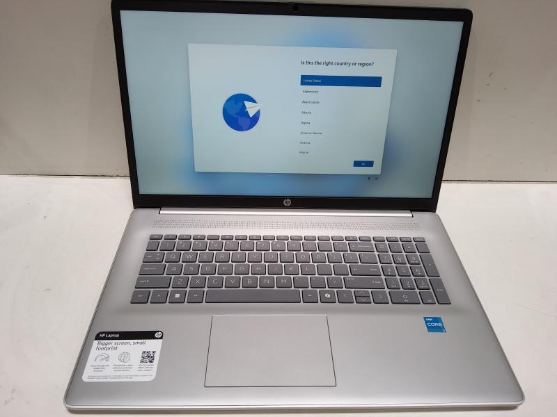 A Grade - HP 17.3" FHD Laptop, Intel Core i3-N305, 8GB RAM, 512GB SSD, Windows 11 Home - MSRP $899