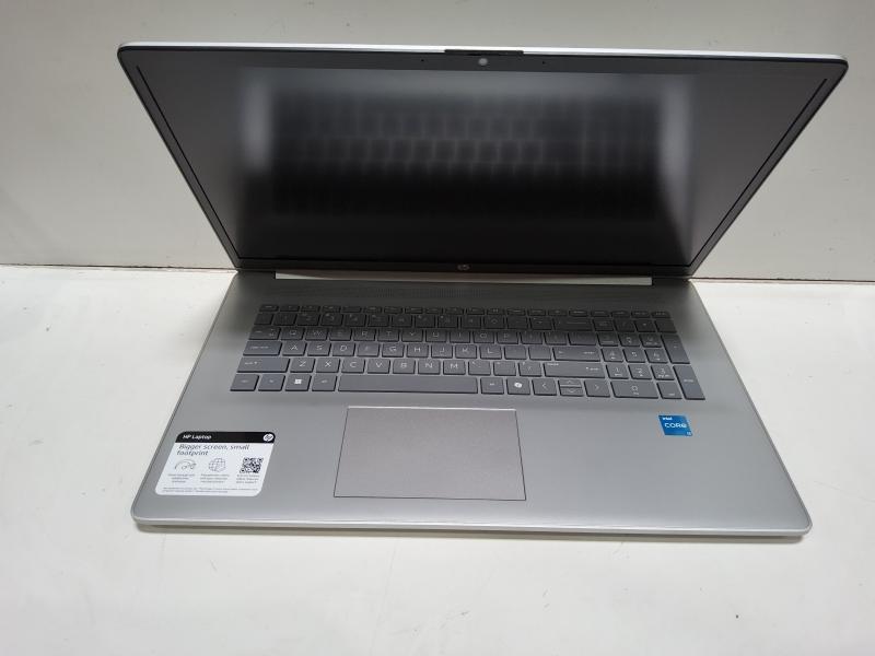 B Grade - HP 17.3" FHD Laptop, Intel Core i3-N305, 8GB RAM (No SSD, No OS) - MSRP $899