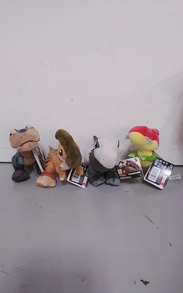 Toys - Adopt Me Bee, Heroes of Goo Jit Zu Saturnaut, Doubloon Dig Kit - MSRP $3,870