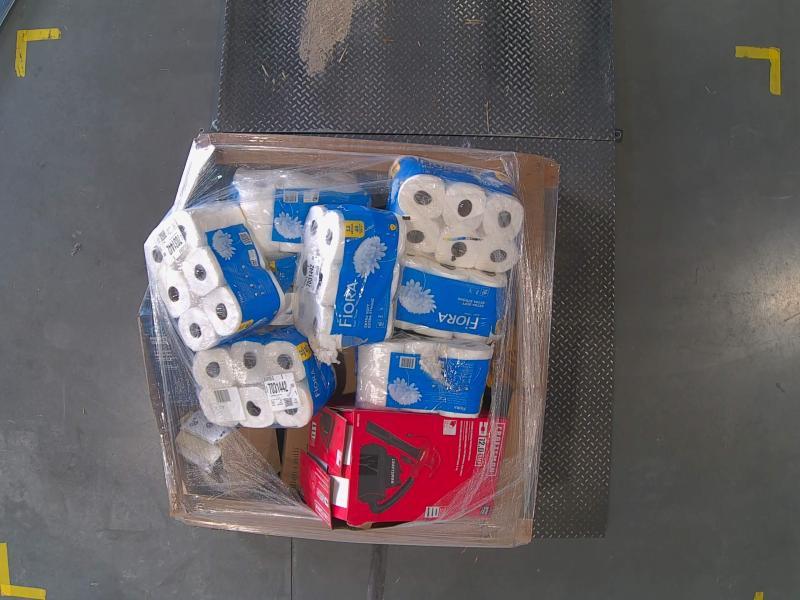 General Merchandise- Grip-Rite Screws, ABB 15-amp Breaker, Project Source Light - MSRP $1,816
