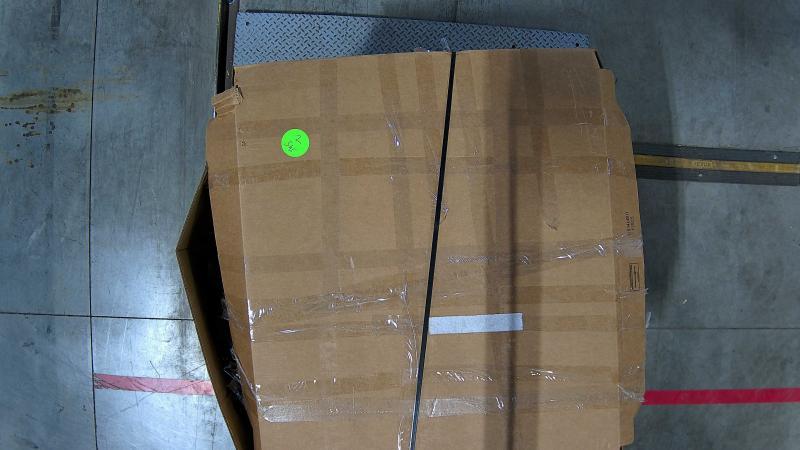 Luxury Department Store - Pallet of Returns Shoes