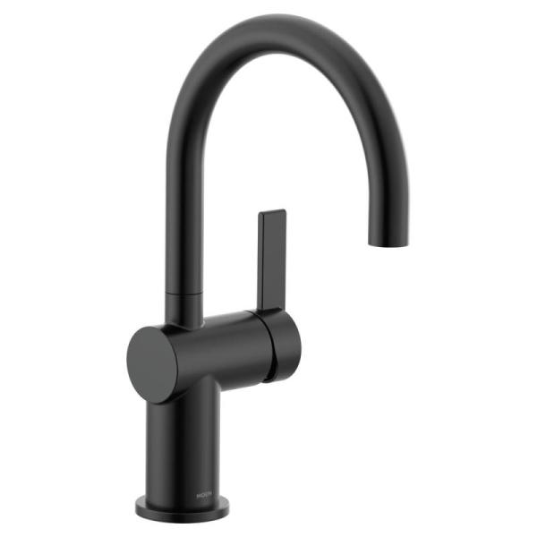 1 Pallet of Moen One-Handle High Arc Kitchen Sink Faucets & More - MSRP $27,689