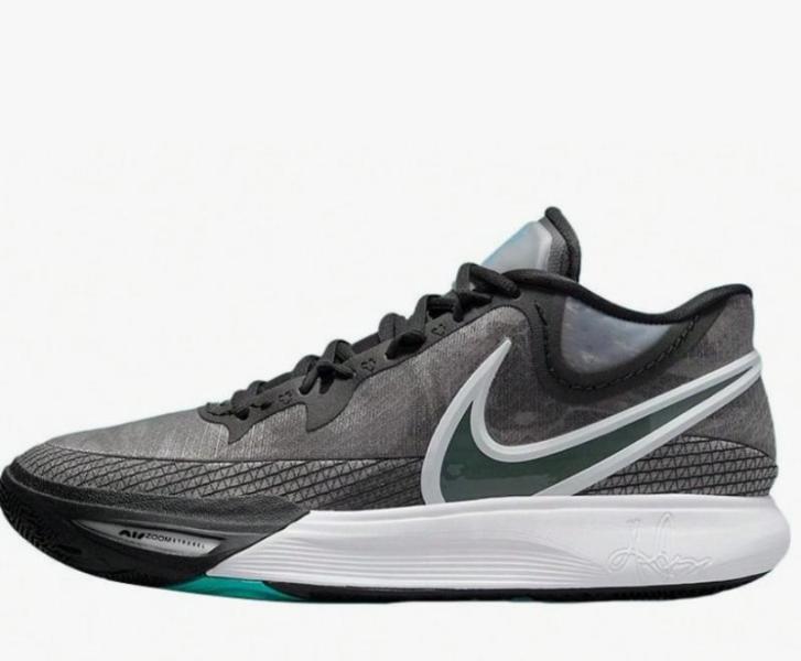 (20) Nike Tenis/Sneakers & Apparel MSRP $ 3,442.00
