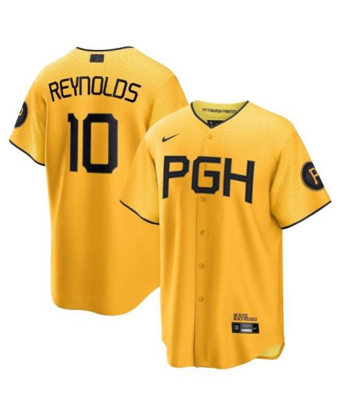 14 Pallets of Licensed Sports Apparel & More - MSRP $549,751