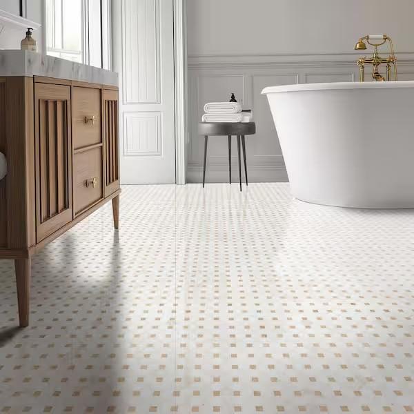 Flooring & Rugs - MSI, HDC, Ivy Hill - Est Retail $1,698- 2plts