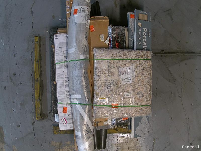 Flooring & Rugs- World Rug, Abani, SKYSHALO - Est Retail $1,644 - 1 plt