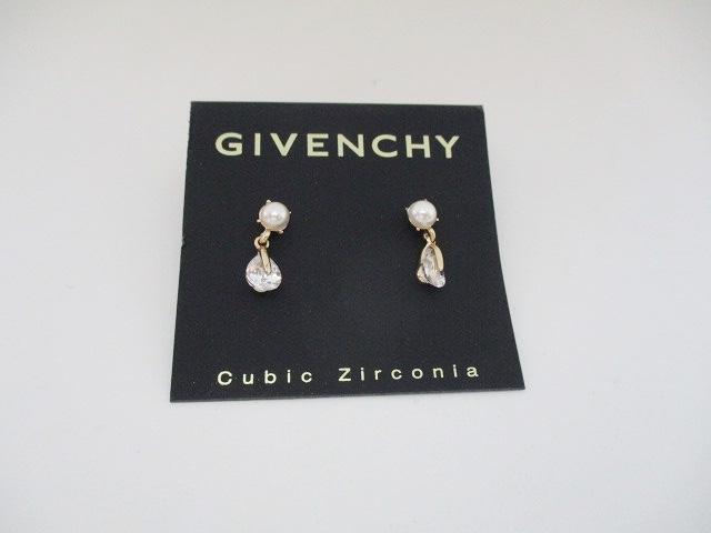 FASHION JEWELRY