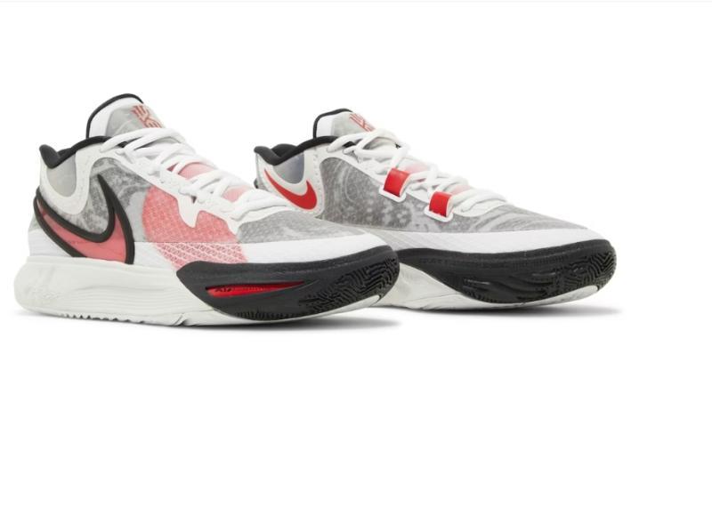 (10 pairs) Nike Sneakers/Tenis Assorted Styles MSRP $ 1,550.00
