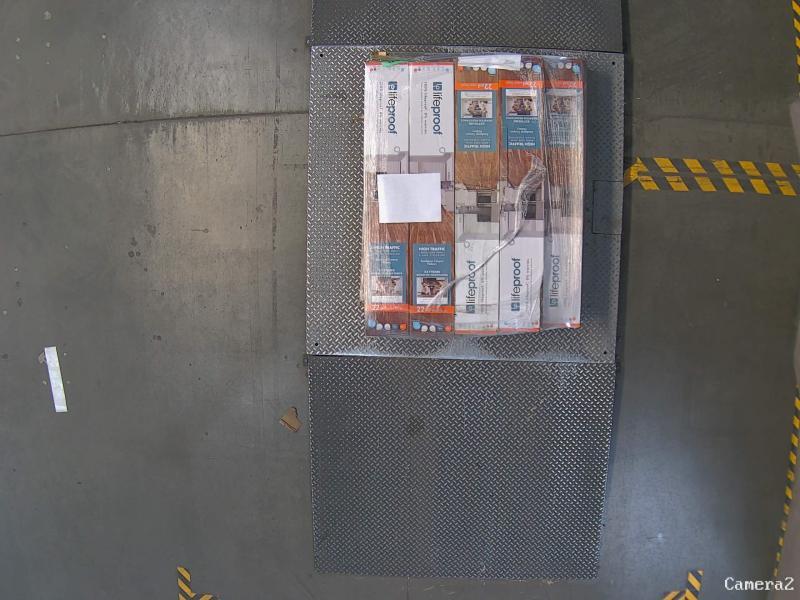 Flooring & Rugs - Lifeproof - Est Retail $1,334- 2plts