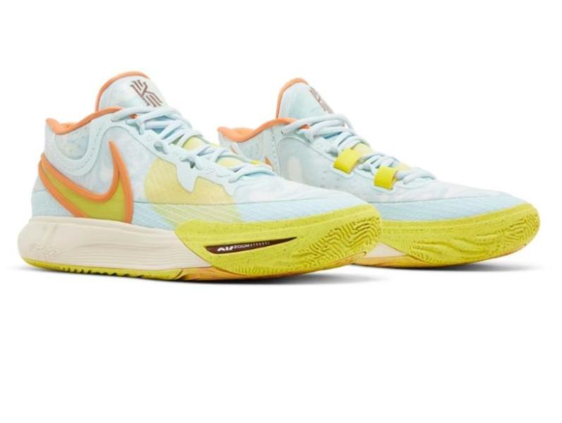 (20) Nike Tenis/Sneakers & Apparel MSRP $ 3,442.00