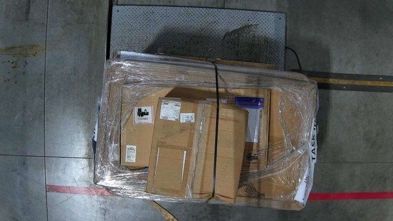 Consumer Electronics - Samsung EMDX 32" COLOR E-PAPER SIGNAGE DISPLAY - MSRP $1,500 RO# 554857 