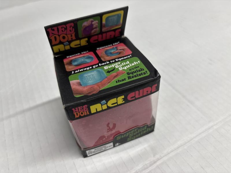 Wholesale NeeDoh 20 PC Squish Toy Lot