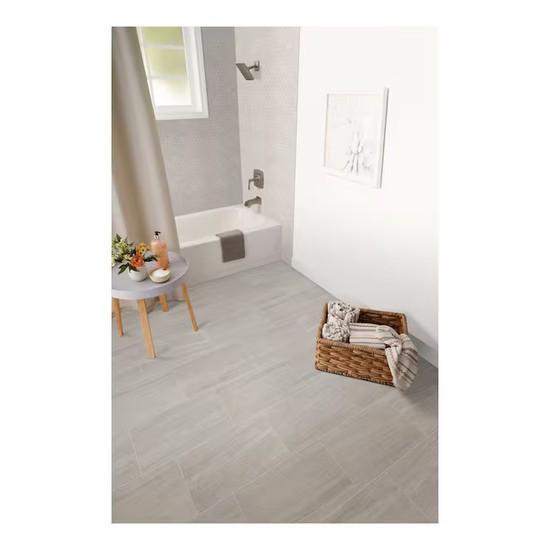 Flooring & Rugs - Daltile, MSI, TrafficMaster - Est Retail $1,770- 3plts