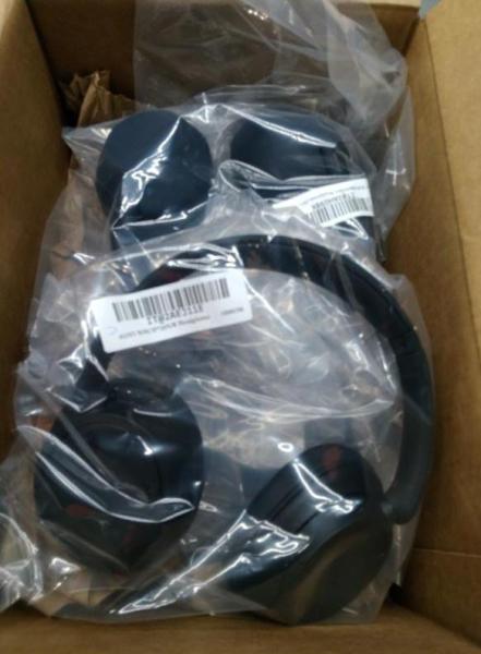 Headsets & Microphones- SONY WH1000XM6/B Headphone - MSRP $1,709