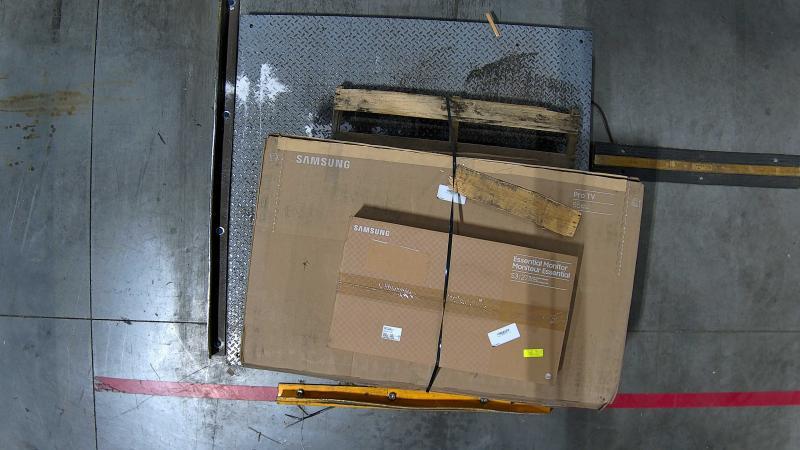 Salvage TVs & Monitors - Samsung, Compaq, HP, LG, 24"-55" - MSRP $1,895
