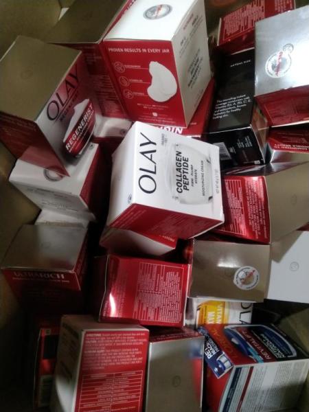 Cosmetics - L'Oreal Paris Revitalift, Olay Regenerist Retinol - MSRP $1,757