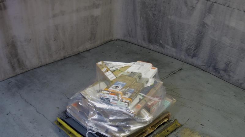 Flooring & Rugs - Ivy Hill Tile, Beverly Rug, Closet Evolution, RUGPADUSA, FLEXIMOUNTS, Lifeproof - Est Retail $1,632