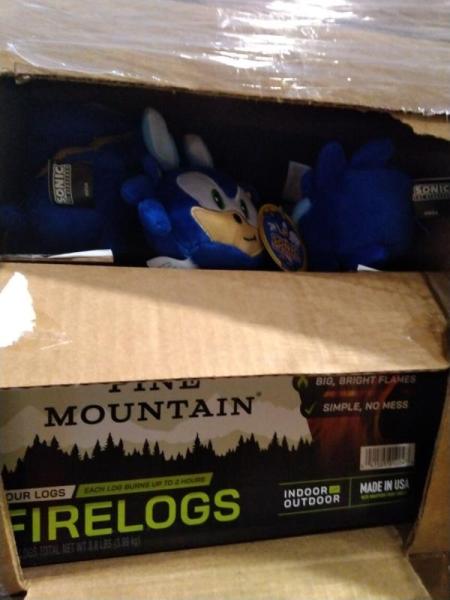 Mixed Lots- HotHands Hand Warmers, Heat Logic Thermal Knit Beanie, Sega Sonic Hedgehog Plush - MSRP $11,066