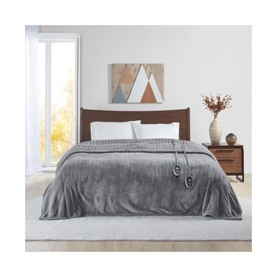 Beautyrest Heated Blanket, Cherimor Air Mattress, Lovevook Laptop Tote Bag - MSRP $1,498
