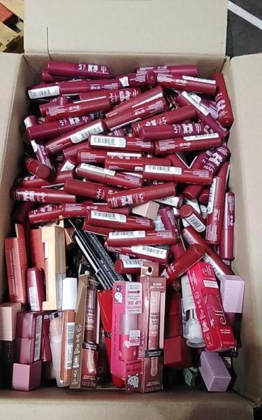 Health & Beauty- NYX Professional Makeup, NYX Cosmetics Cream, Neutrogena Clear Coverage - MSRP $4,968