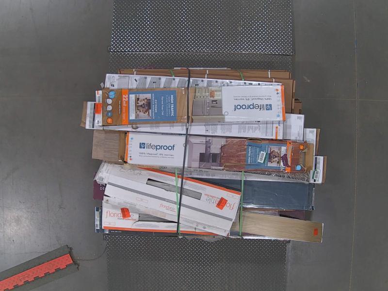Flooring & Rugs - Cap A Tread, TrafficMaster, Daltile, HDC, Florida Tile Home Collection, ROPPE - Est Retail $2,117