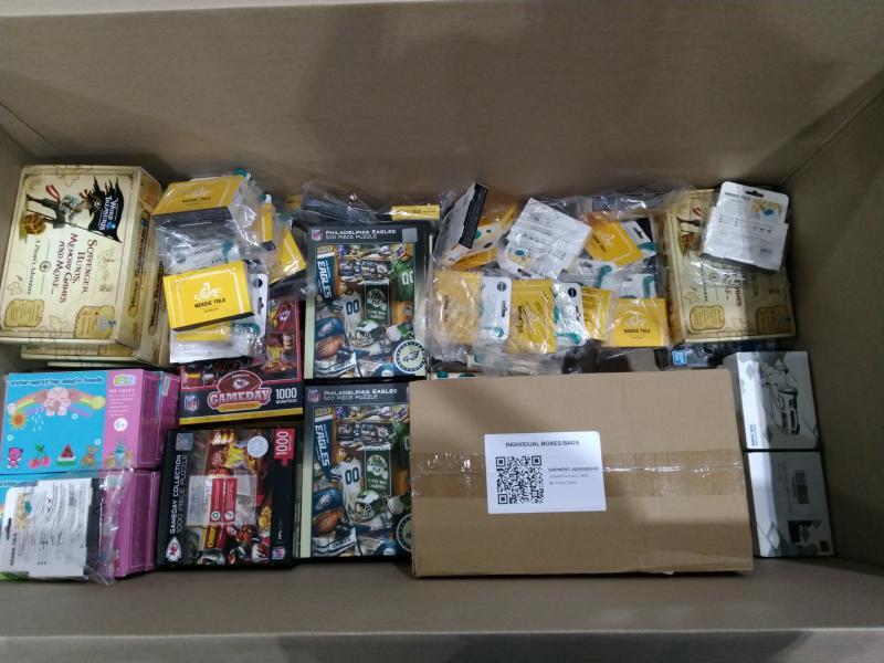 General Merchandise - Bandai HG 1144 Gundam Barbatos Kits, MasterPieces Jigsaw Puzzles, Cat Scratch Boards -MSRP $1,570