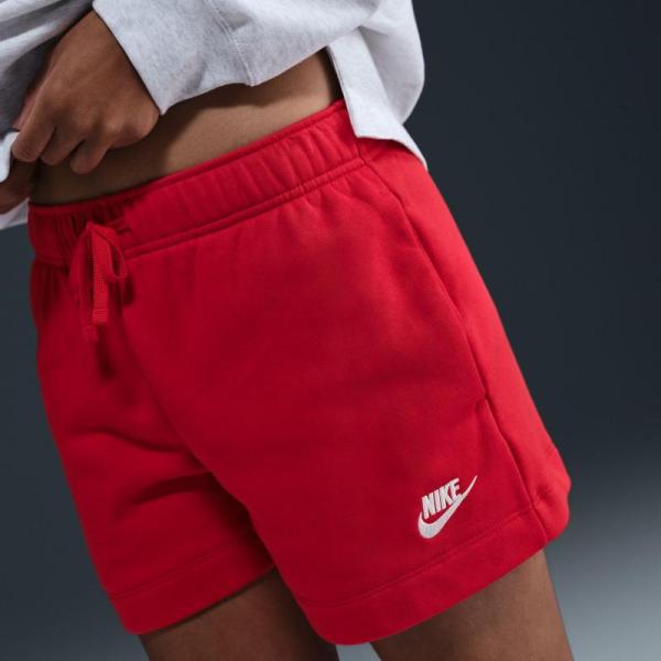 3 Pallets of Athletic & Licensed Sports Apparel & More - MSRP $77,551