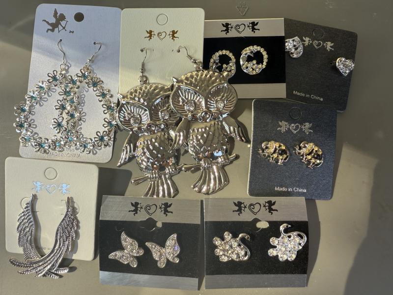 700 Earrings, Rings and Bracelets - 50 styles