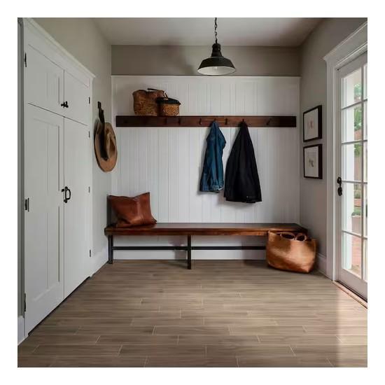 Flooring & Rugs - MSI, Daltile, HDC - Est Retail $1,197- 2plts