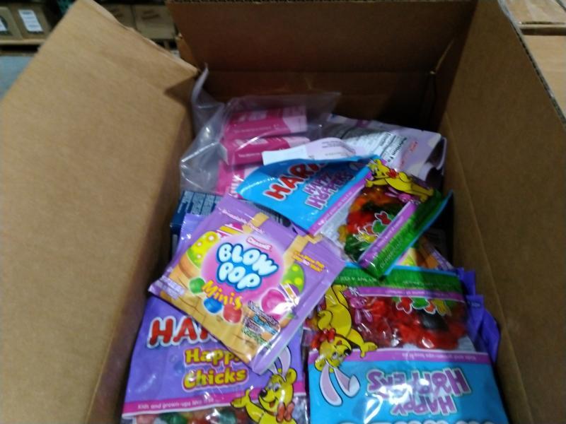 Health & Beauty - Ensure Original Vanilla Shake, OLLY Teen Girl Multi Gummies - MSRP $12,946