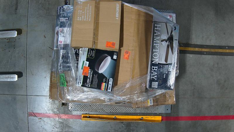 Lighting & Electrical - JONATHAN Y, Capital Lighting, Breezary, Artika, HINNIXY, Hampton Bay - Est Retail $8,111- 3plts