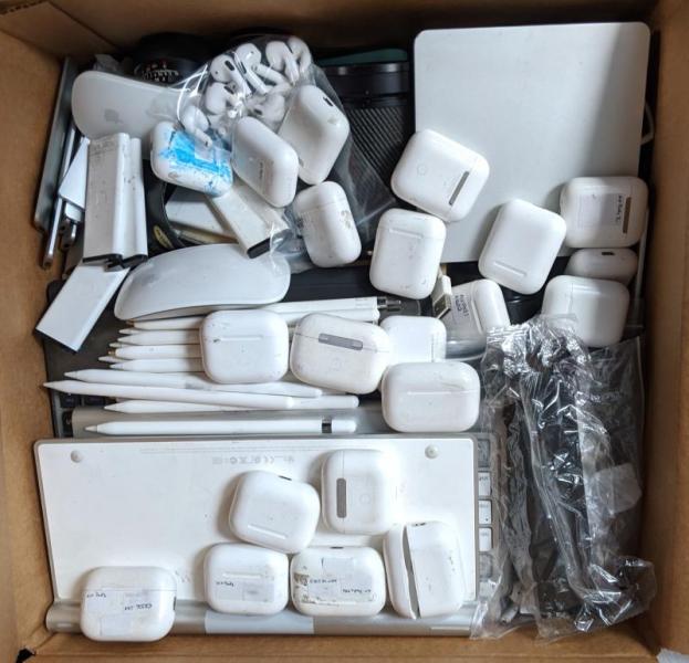 Electronics by Apple, Garmin, Google & More, 436 Units, MSRP $124,630