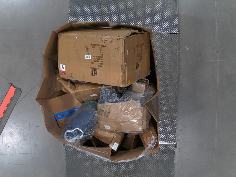 Hi Line Flying Eagle Statue, Vinitin Air Mattress, Zozen Chainsaw Mill - MSRP $1,602