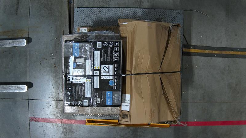 General Merchandise - LaZBoy Arcadian Chair, Panasonic Microwave Oven, Safavieh Area Rug - MSRP $5,143